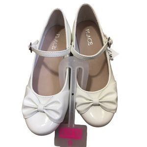 CHILDREN’S PLACE | White Bow Flats w/ Buckle Strap